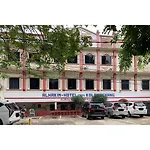 OYO 90985 Hotel Alhakim Syariah