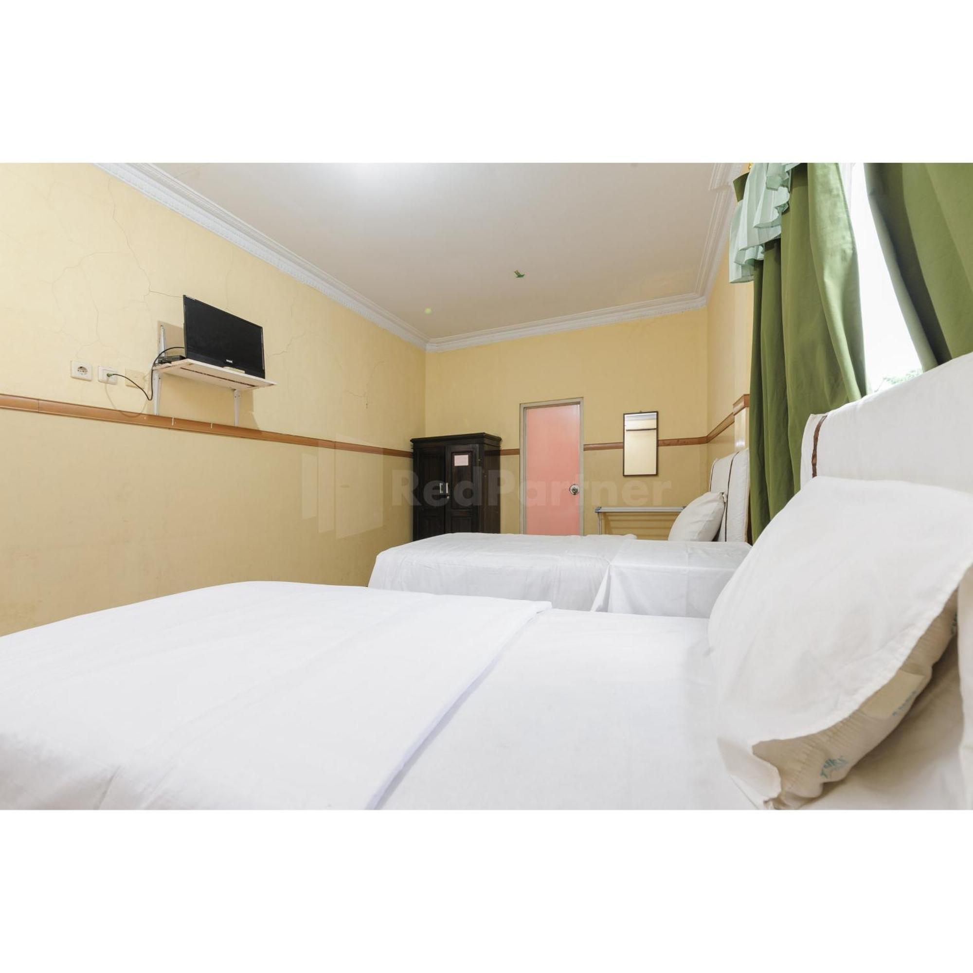 Hotel Oyo 90985 Alhakim Syariah